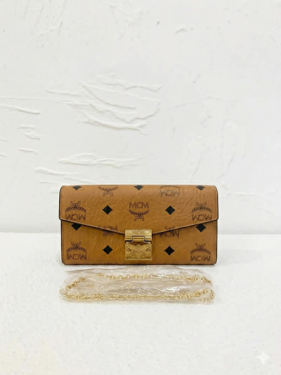 MCM Cognac WOC